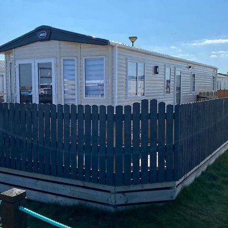 Beachfront Lodge, Lossiemouth Bay Εξωτερικό φωτογραφία